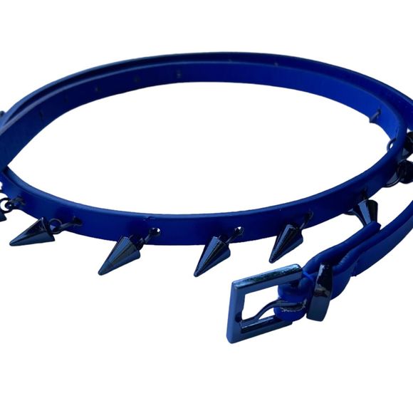 Silvian Heach Women's Royal Blue Skinny Belt Мetal Spikes Size S Waist 32- 36 in - Picture 1 of 11